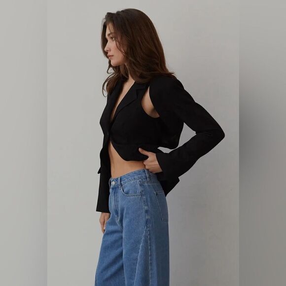 909. TWO PIECE BOWLERO BLAZER SET - Picture 4 of 10